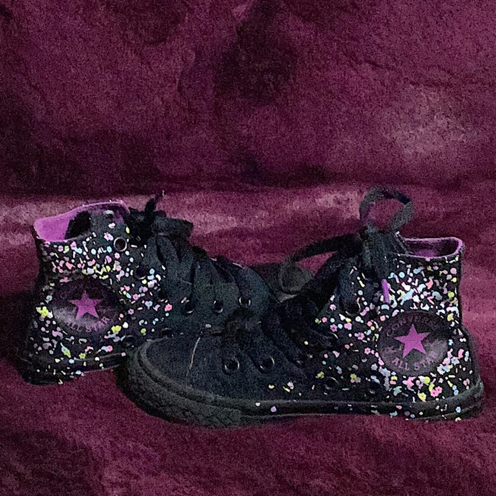 Sprinkle/paint splatters convers